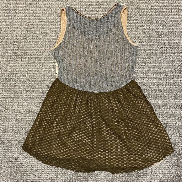 Gimmicks by BKE | Buckle Womens S knit crochet sleeveless button front top vest - Picture 3 of 8